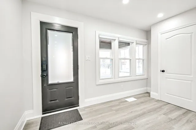 Additional image 6 of 3 Wardrope Ave