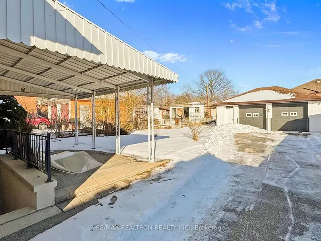 Additional image 38 of 981 Caledonia Rd