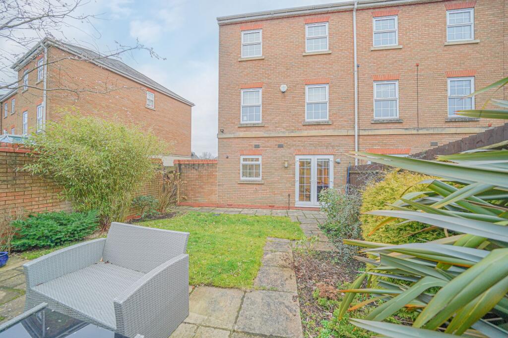 Additional image 19 of Boundary Lane, Shirley, B90