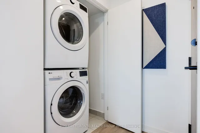 Additional image 32 of 225 Sumach St Unit 2410