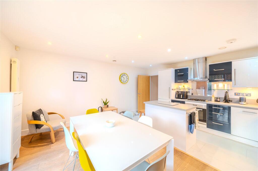 Additional image 3 of Sunderland Place, Clifton, Bristol, BS8