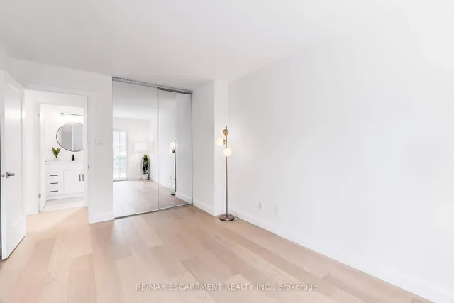 Additional image 18 of 1275 Maple Crossing Blvd Unit 12