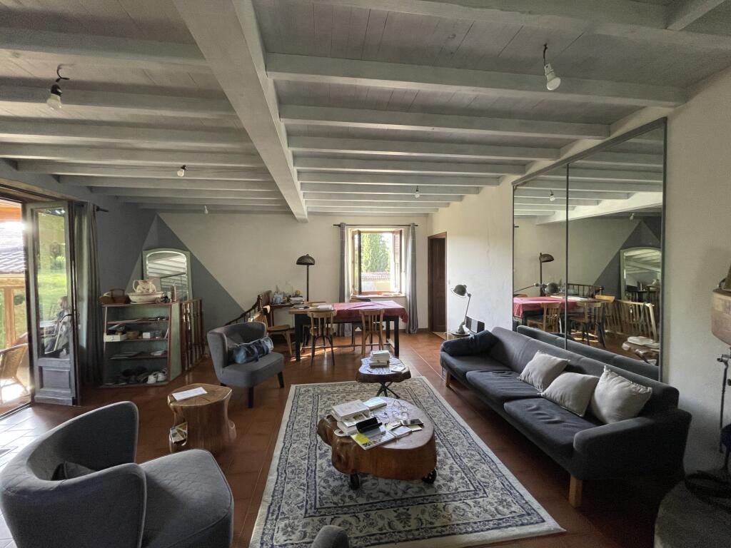 Primary image of Auch, Midi-Pyrenees, 32000, France