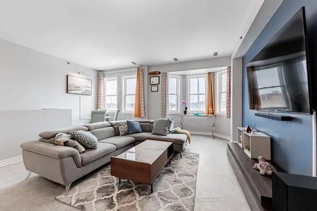 Additional image 6 of 760 Lawrence Ave Unit 15