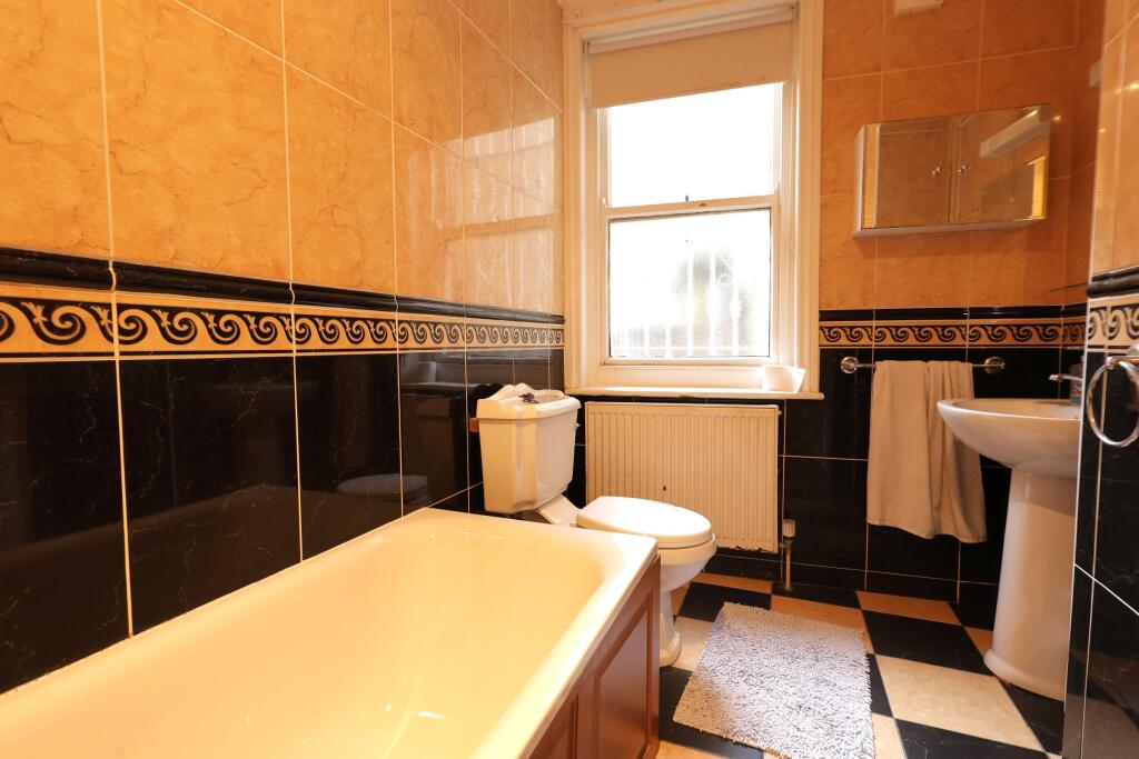 Additional image 9 of Elms Avenue, Eastbourne