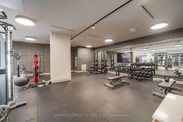 Additional image 7 of 130 River St Unit 2002