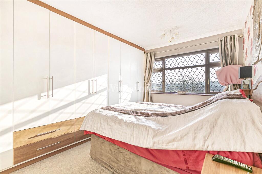 Additional image 5 of Balmoral Avenue, Beckenham, BR3