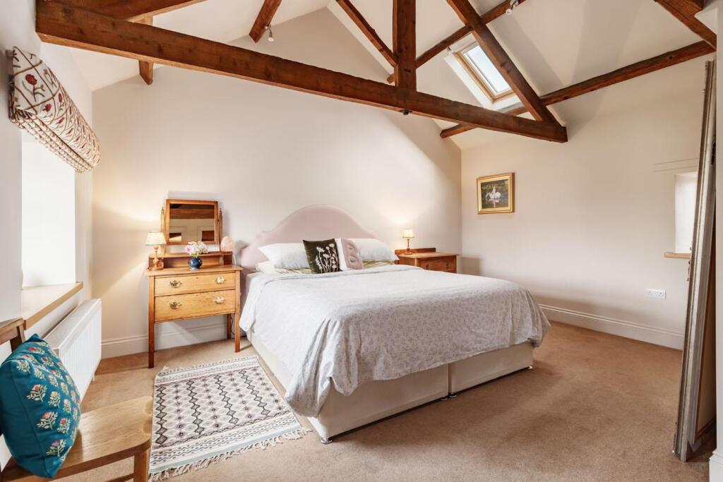 Additional image 8 of Low Barn, Eppleby