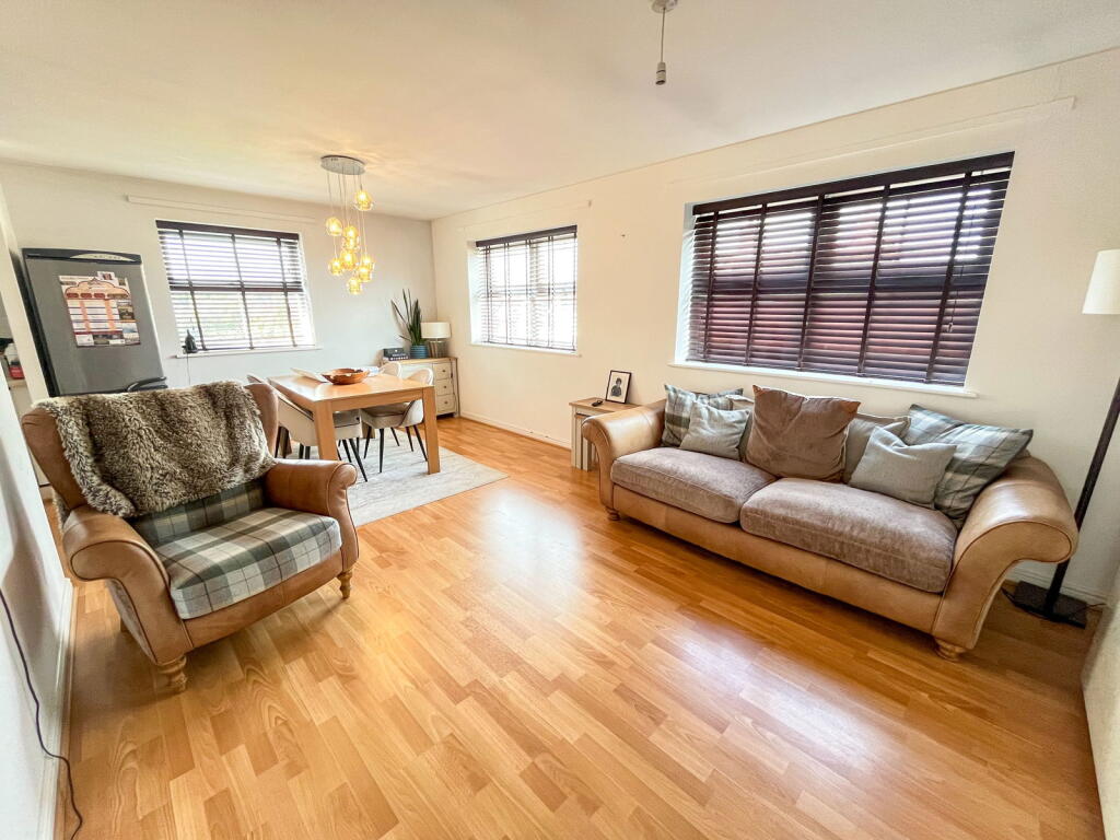 Additional image 3 of Ratcliffe Avenue, Birmingham, B30 3NZ