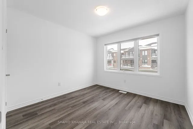 Additional image 22 of 1564 Moira Cres