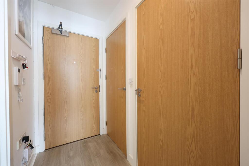 Additional image 11 of Invicta, Millennium Promenade, Bristol