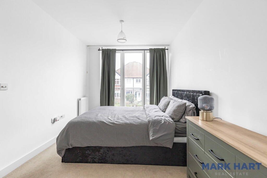 Additional image 10 of Knoll Rise, Orpington, BR6 0FD