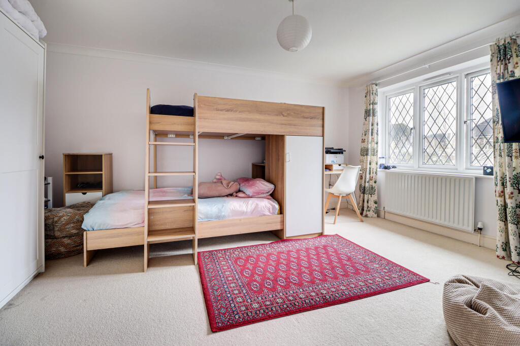 Additional image 10 of Redfield Close, Redbourn, Hertfordshire, AL3