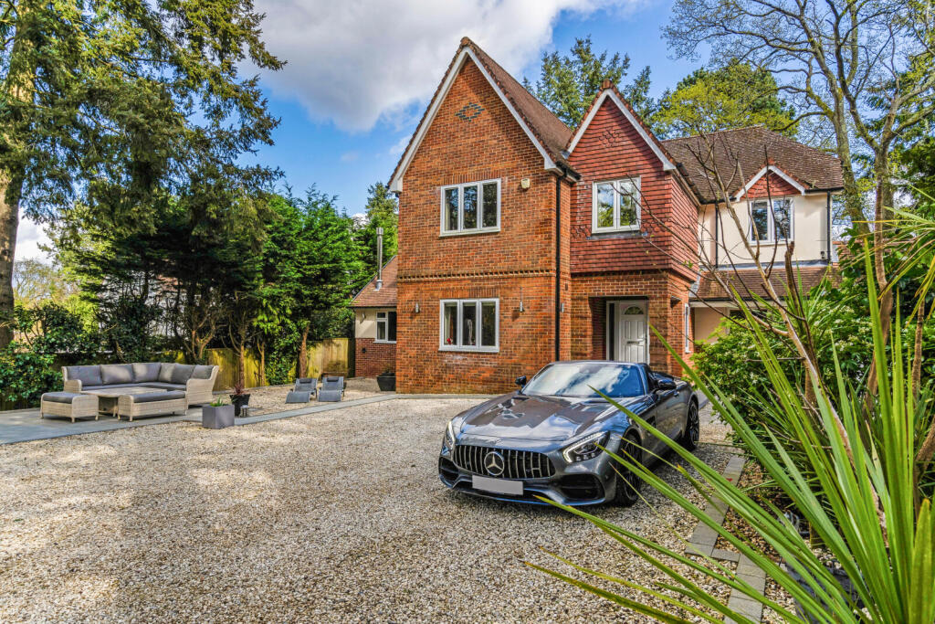 Additional image 34 of Woodland Walk, Ferndown, Dorset, BH22