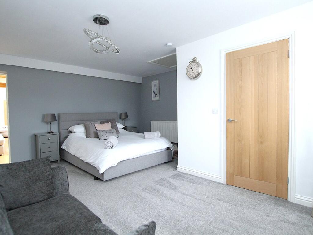 Additional image 27 of Pergin Crescent, Poole, BH17