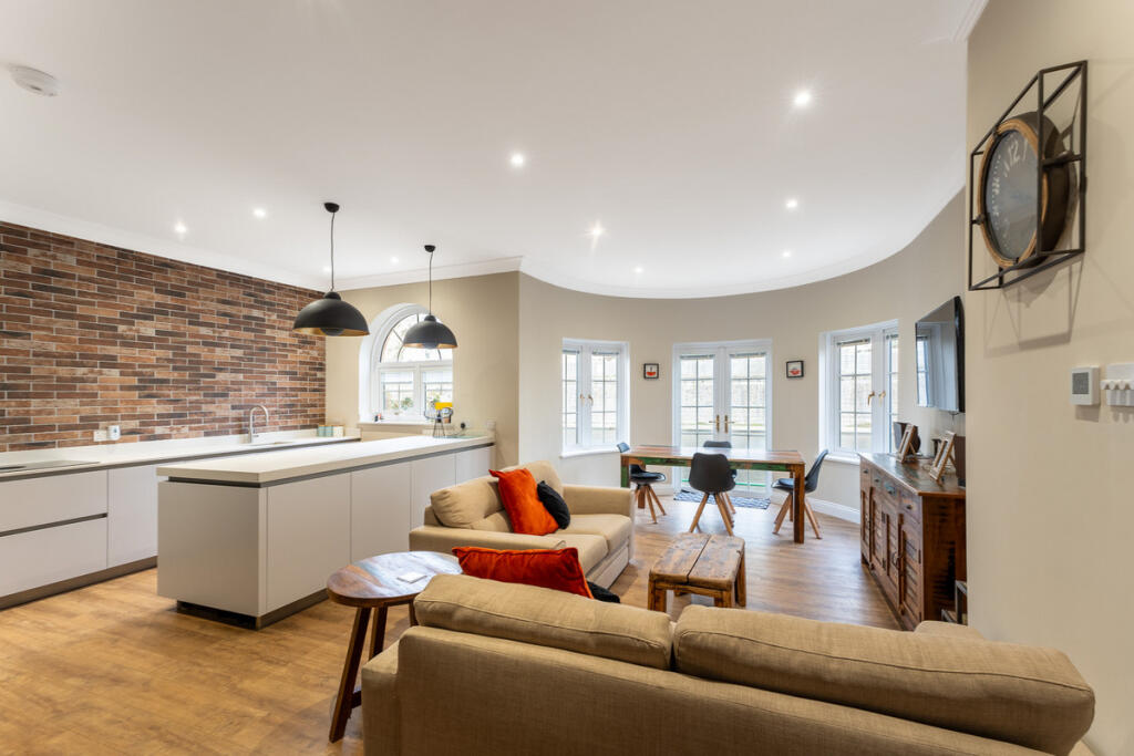 Additional image 42 of The Strand, Brighton, BN2