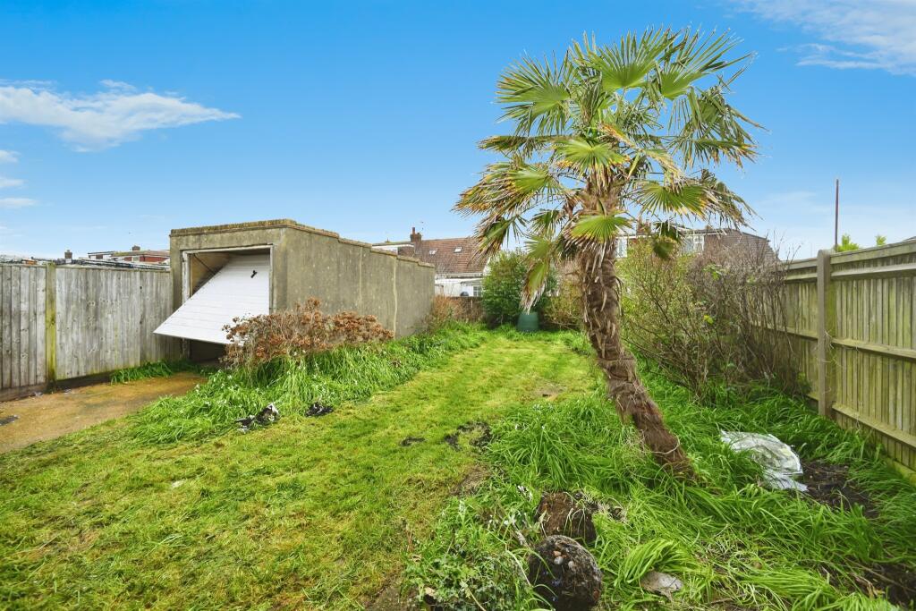 Additional image 15 of Hoddern Avenue, Peacehaven