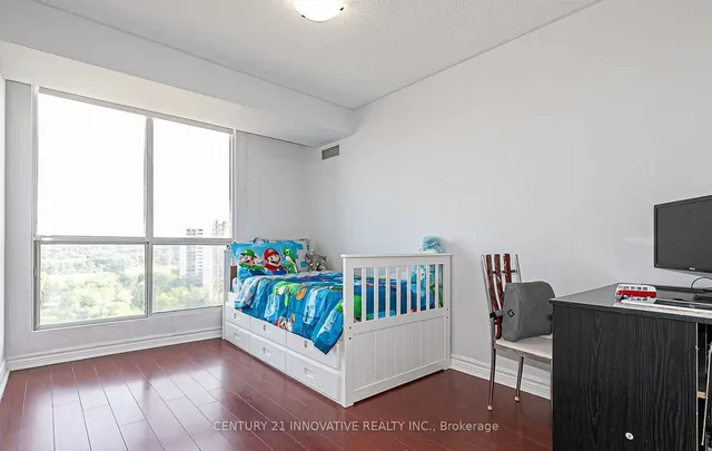 Additional image 24 of 2550 Lawrence Ave Unit 1111