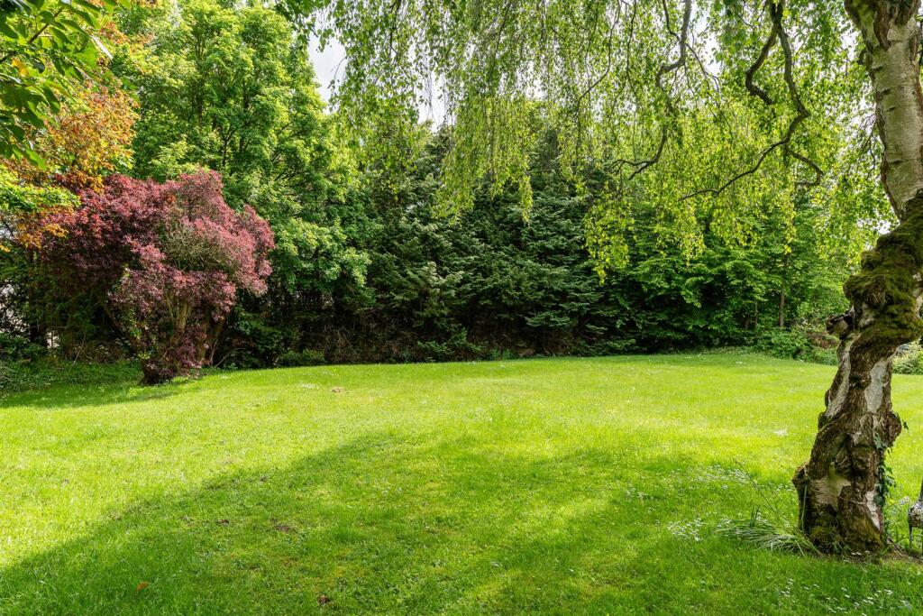 Additional image 23 of Harmer Green Lane, Welwyn