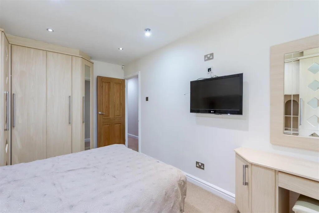 Additional image 30 of Antringham Gardens, Birmingham, B15