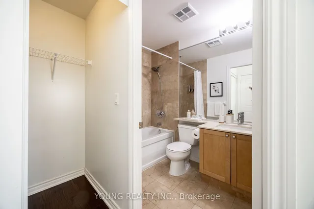 Additional image 22 of 761 Bay St Unit 3406