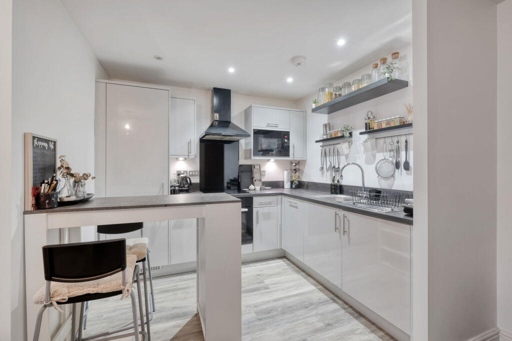 Additional image 2 of High Street, Birmingham, B14 7BB