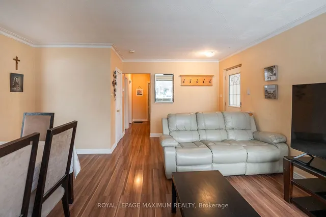 Additional image 34 of 30 Moncrieff Dr