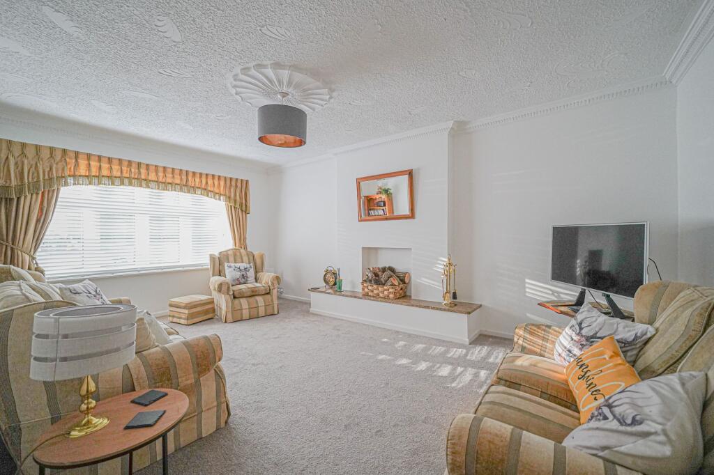 Additional image 4 of Valley Road, Earlswood, B94