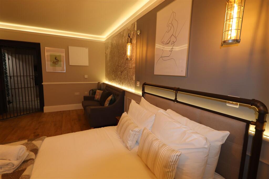 Additional image 7 of Whiteladies Road, Clifton