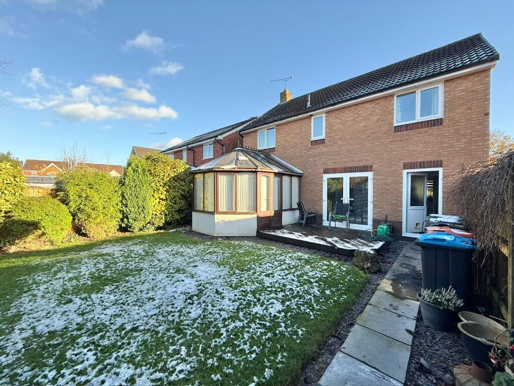 Additional image 17 of Rosemere Drive, Backford, Chester