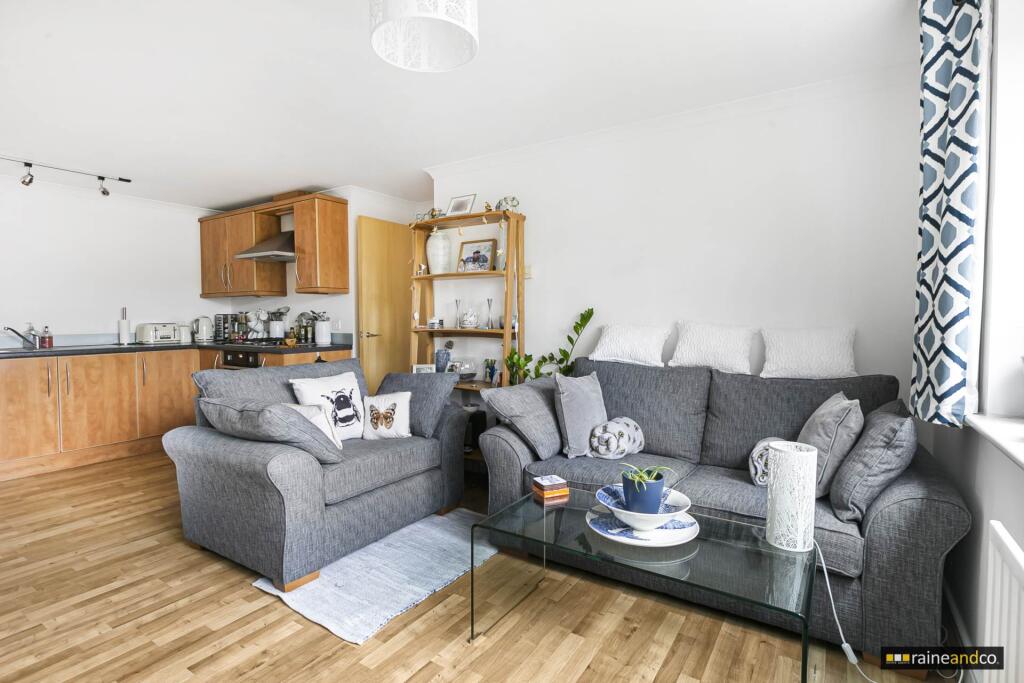 Additional image 14 of York House, North Drive, Old Hatfield