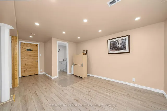 Additional image 10 of 50 Pontiac Crt