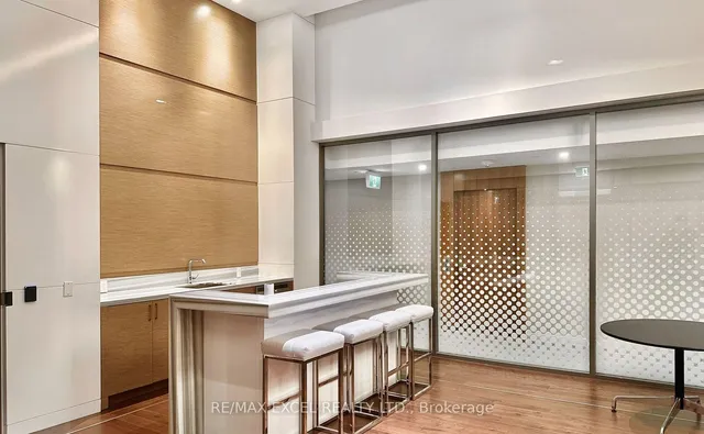 Additional image 2 of 15 Queens Quay Unit 2705