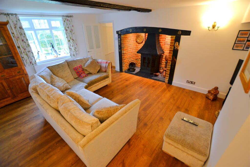 Additional image 6 of Woodside Green, Will Hill, Essendon