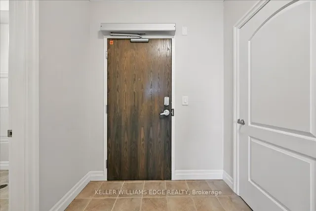 Additional image 6 of 3290 New St Unit 607