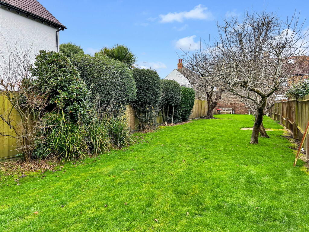 Additional image 25 of Abbotts Close, Worthing, BN11 1JB