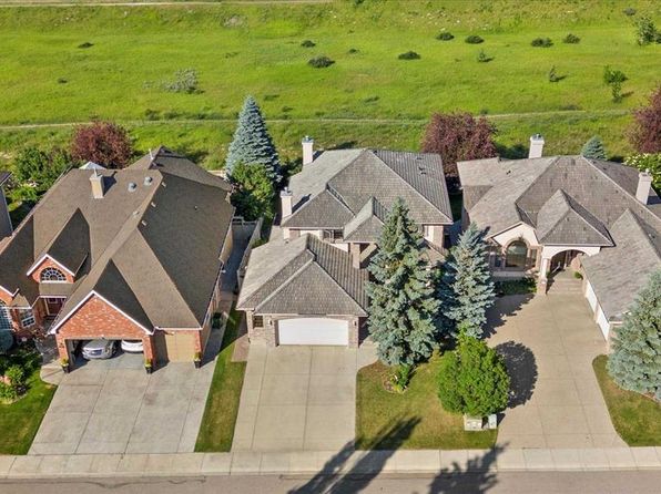 Additional image 3 of 55 NE Schiller Cres NW, Calgary, AB T3L 1W7