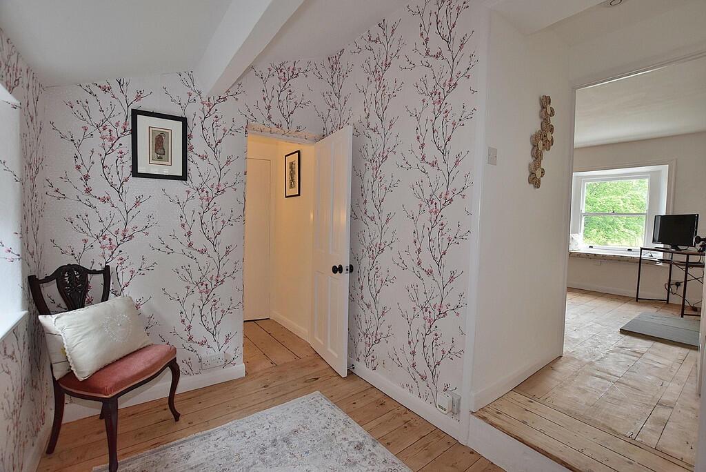 Additional image 12 of Low Row