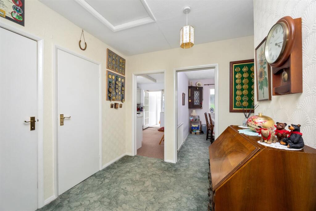 Additional image 8 of Hangleton Valley Drive, Hove