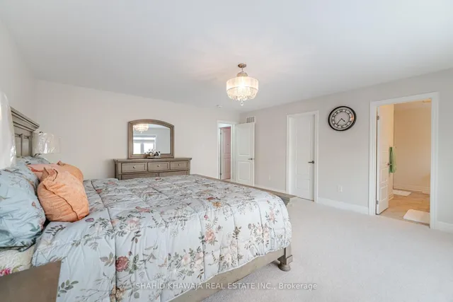 Additional image 18 of 158 Yates Dr