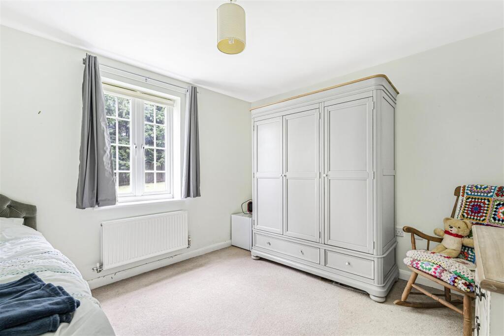 Additional image 11 of Meadow Lane, Newmarket