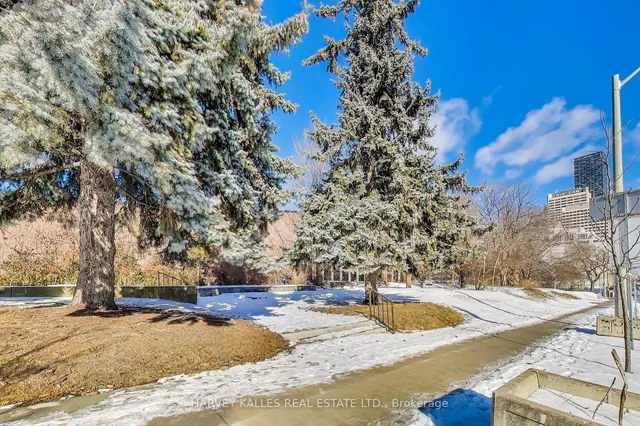 Additional image 38 of 106 Eastbourne Ave