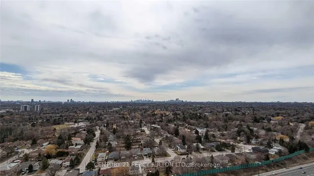 Additional image 26 of 95 Mcmahon Dr Unit 3303