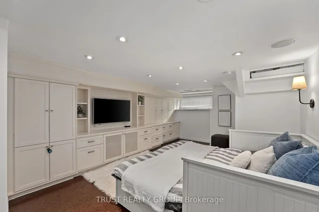 Additional image 23 of 648 Wellington St