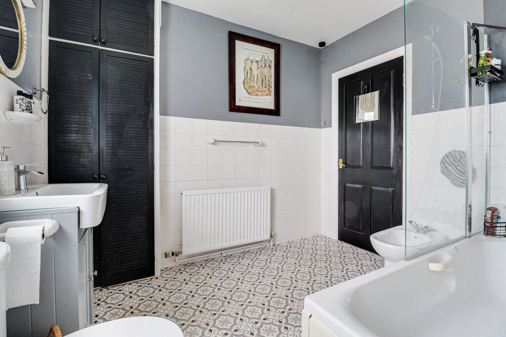 Additional image 16 of Luton Road, Harpenden, Hertfordshire, AL5