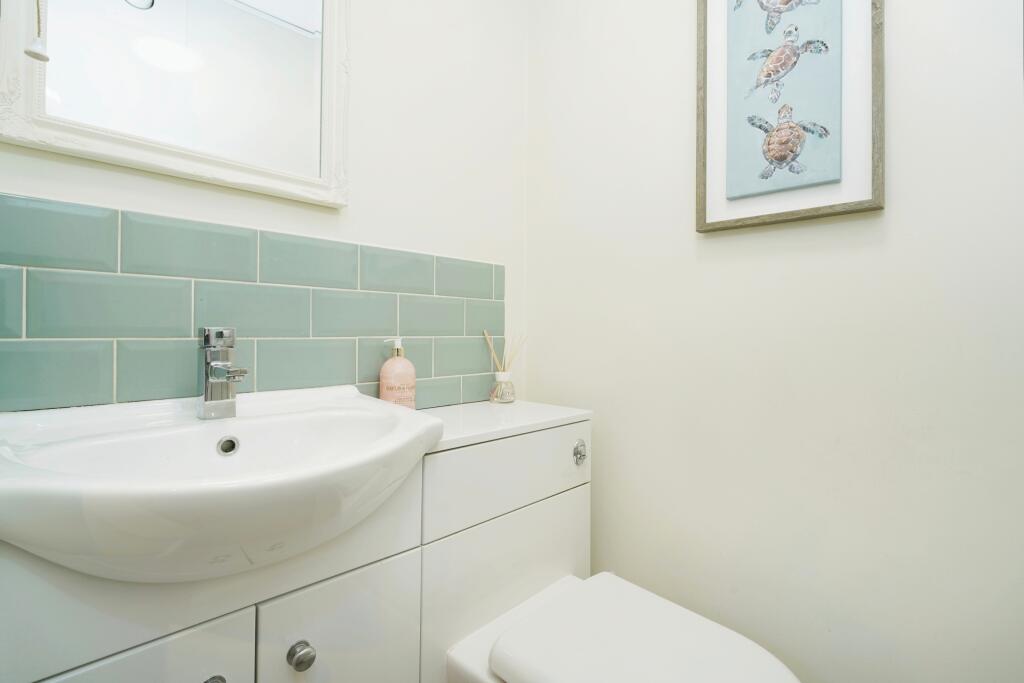 Additional image 8 of Foxland Close, Solihull, B90