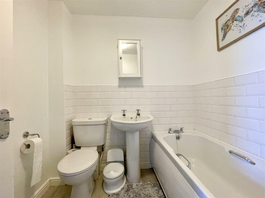 Additional image 17 of Braine Croft, Bradford