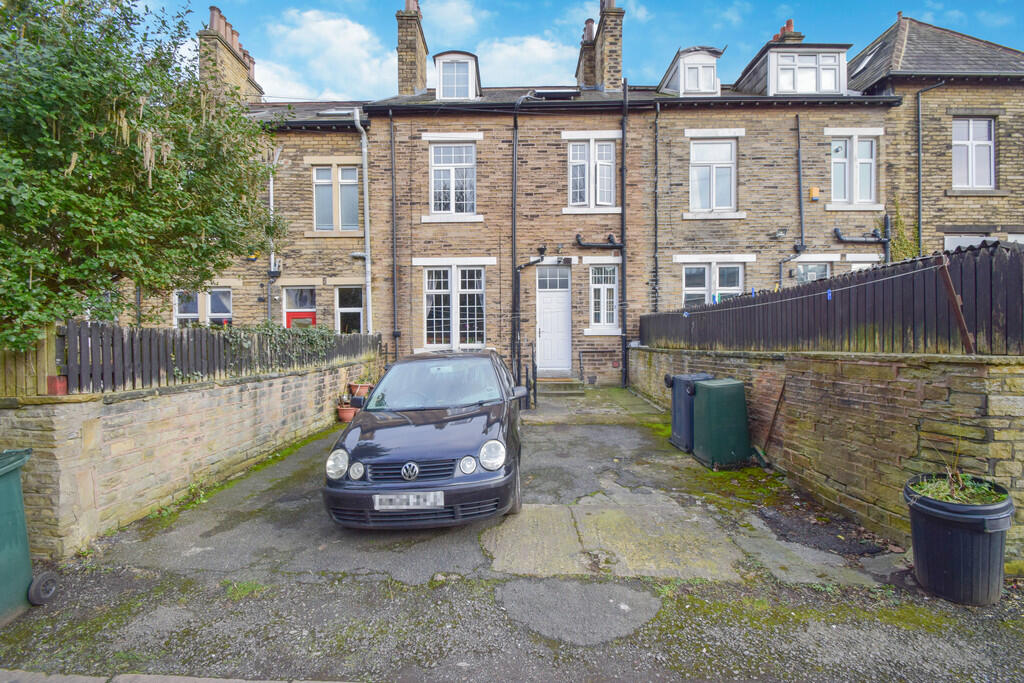 Additional image 13 of Wellington Crescent, Shipley