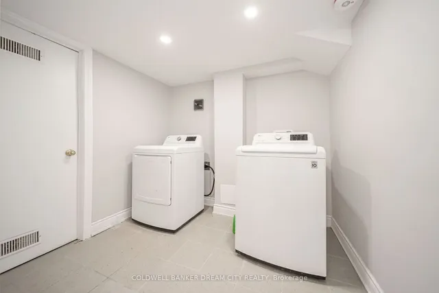 Additional image 37 of 60 Capistro St