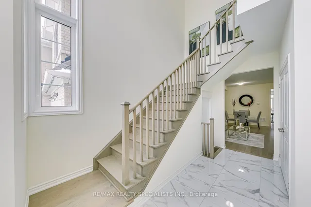 Additional image 19 of 328 Valleyway Dr